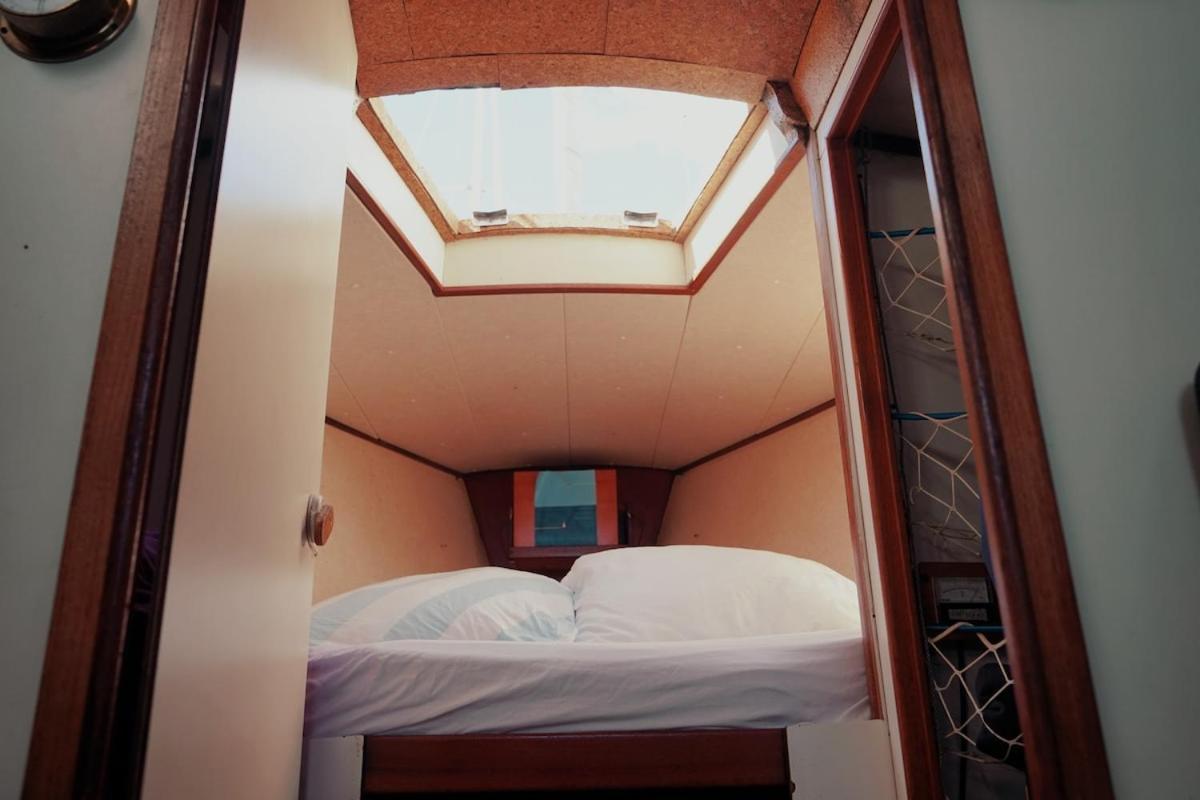 Cozy Lisbon Marina Sleepaboard - Sail Away 호텔 외부 사진