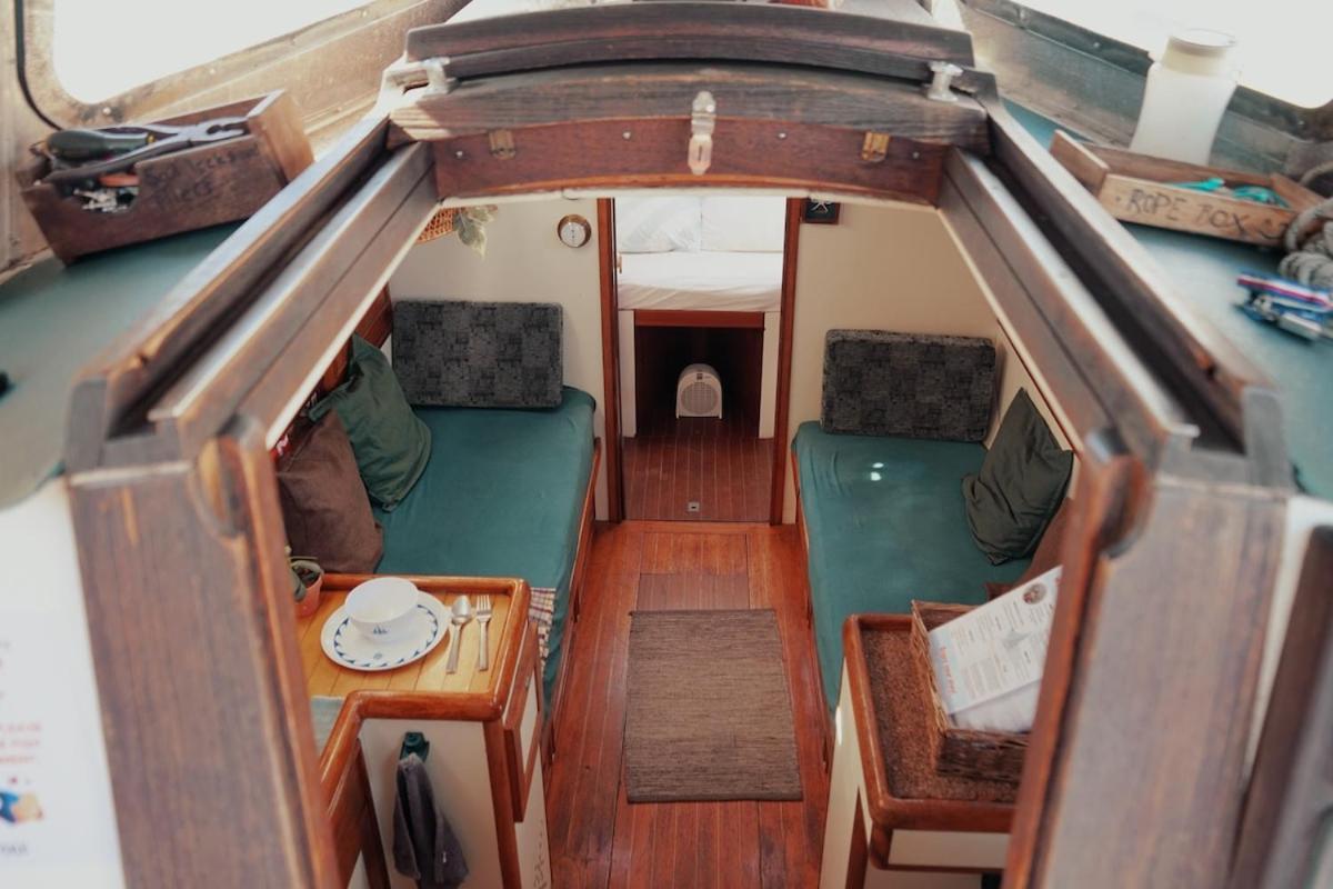 Cozy Lisbon Marina Sleepaboard - Sail Away 호텔 외부 사진